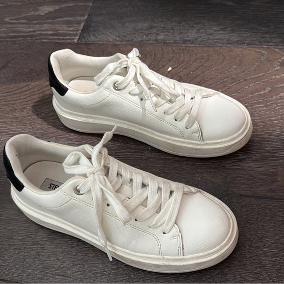 Steve Madden Shoes - Steve Madden White and Black Sneakers